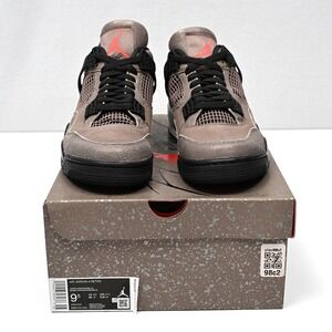New DS Nike Air Jordan 4 Taupe Haze 2021 Size 9.5 Rare Retro Authentic Brown OG